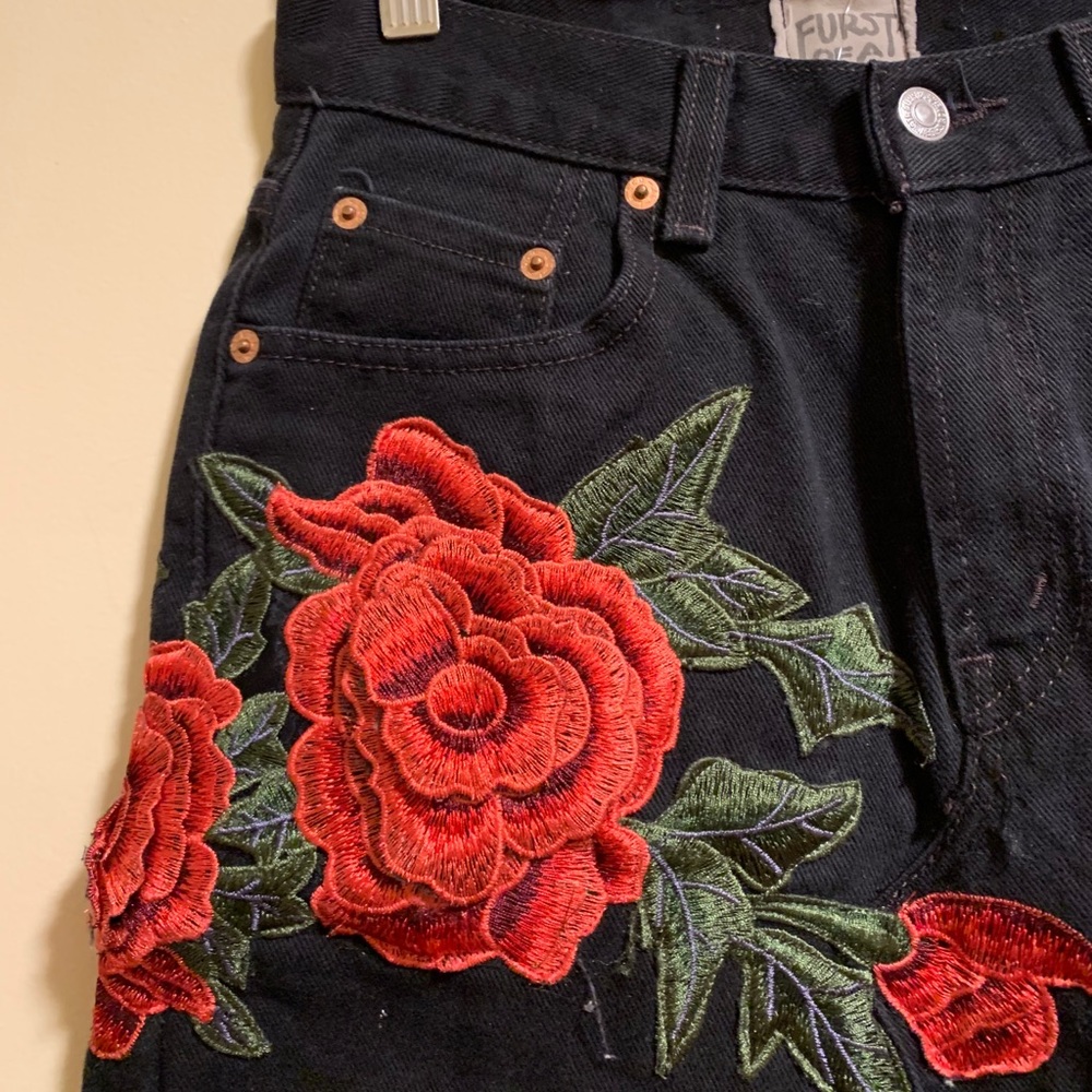 LF skirt - Picture 2 of 4